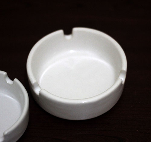 Asbak Rokok Bulat C16